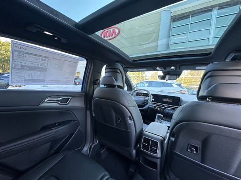 New 2026 Kia Sportage X-Line w/ X-Line Technology Package image 19