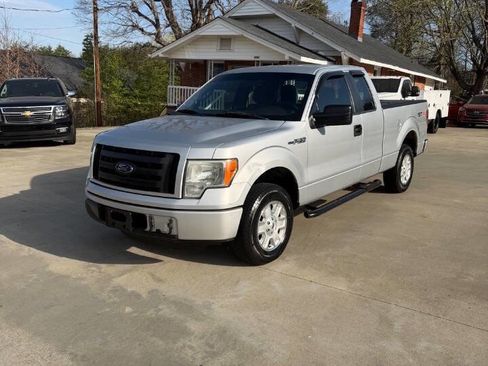 Used 2012 Ford F150 STX image 1