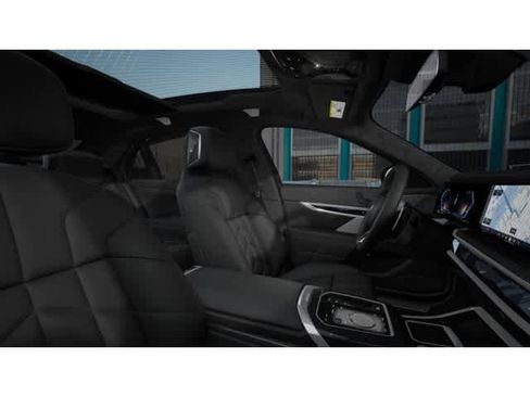 New 2026 BMW 760i xDrive image 9