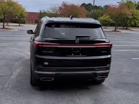 New 2026 Buick Enclave Preferred w/ Power Package image 7