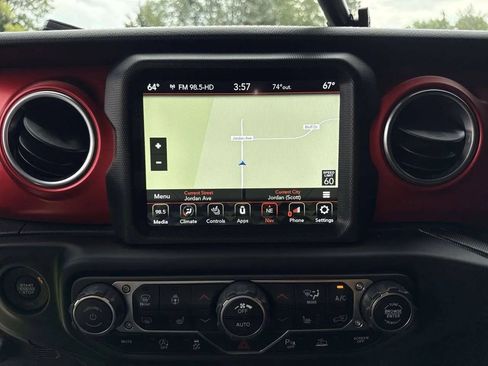 Used 2021 Jeep Wrangler Unlimited Rubicon AWD/4WD image 20