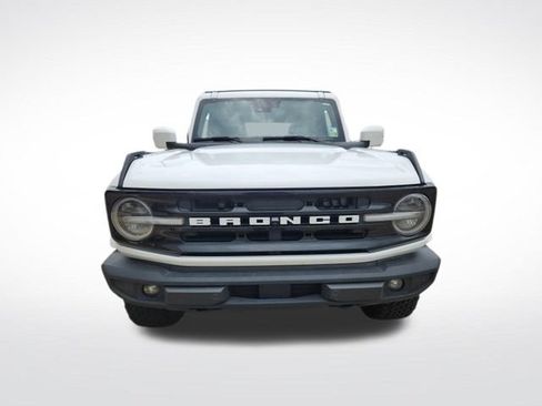 Used 2021 Ford Bronco Outer Banks AWD/4WD image 2