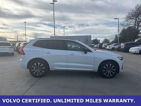 Certified 2025 Volvo XC60 B5 Plus image 4