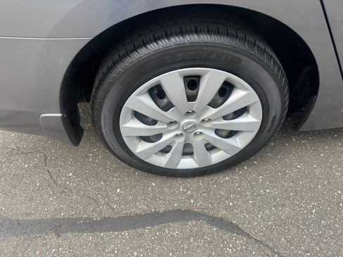 Used 2016 Nissan Sentra SV FWD image 12