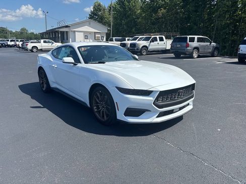 New 2026 Ford Mustang Coupe RWD image 3