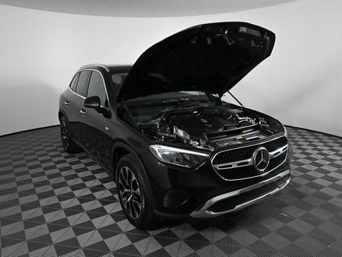 Certified 2025 Mercedes-Benz GLC 350e 4MATIC image 33