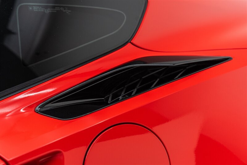 Used 2018 Chevrolet Corvette Z06 RWD image 31