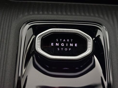 New 2026 Jeep Cherokee Limited image 25