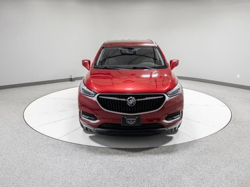 Used 2020 Buick Enclave Essence image 29