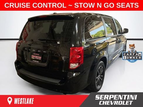 Used 2016 Dodge Grand Caravan SE FWD image 6