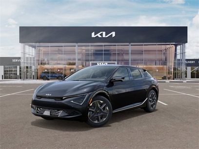 New 2025 Kia EV6 Light w/ Light LR Technology Package