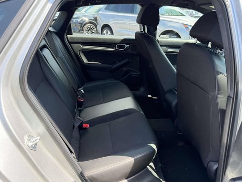Used 2025 Honda Civic Sport image 13