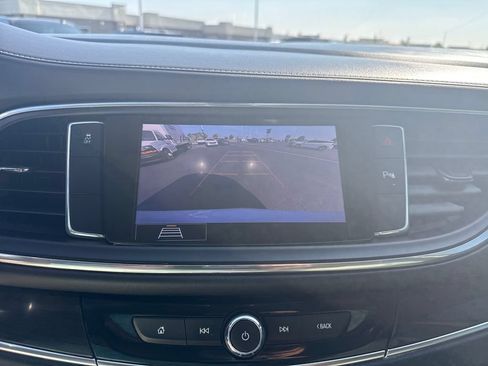 Used 2020 Buick Enclave Essence w/ Sound and Sites Package FWD image 23