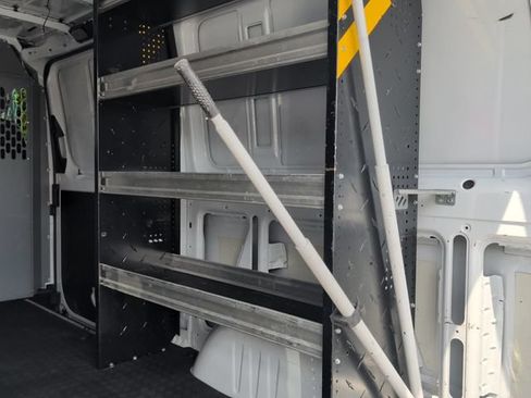 Used 2019 Mercedes-Benz Sprinter 2500 image 10