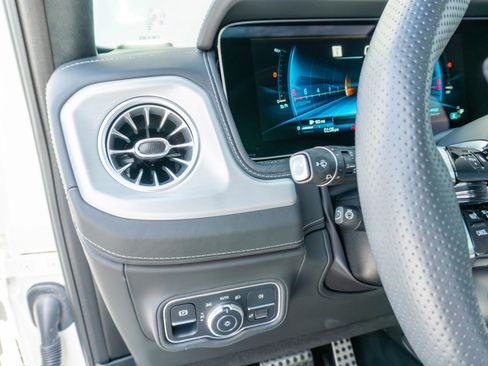 Used 2025 Mercedes-Benz G 63 AMG 4MATIC image 77