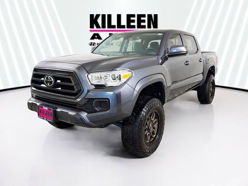 Used 2023 Toyota Tacoma SR image 3