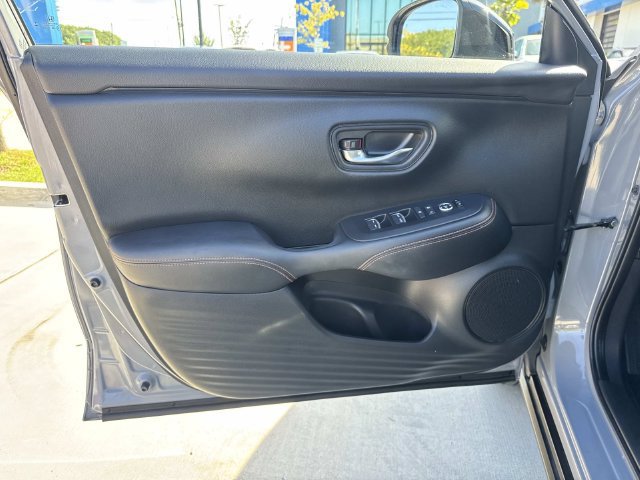 Certified 2024 Honda HR-V Sport image 18
