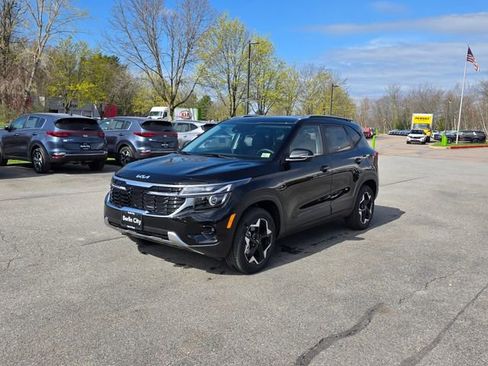 New 2026 Kia Seltos S AWD/4WD image 3