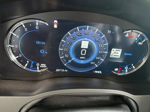 Used 2020 Cadillac Escalade Platinum RWD image 5