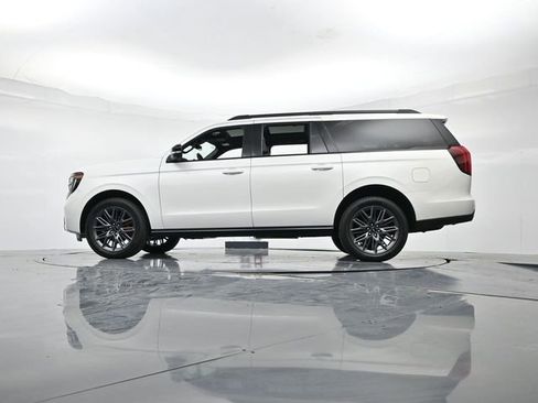 New 2025 Ford Expedition Max Platinum w/ Stealth Performance Package image 37
