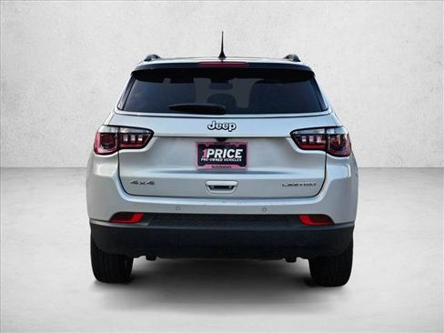 Used 2025 Jeep Compass Limited AWD/4WD image 7