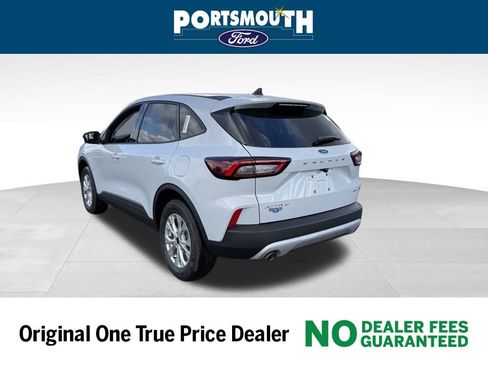 New 2026 Ford Escape Active image 17