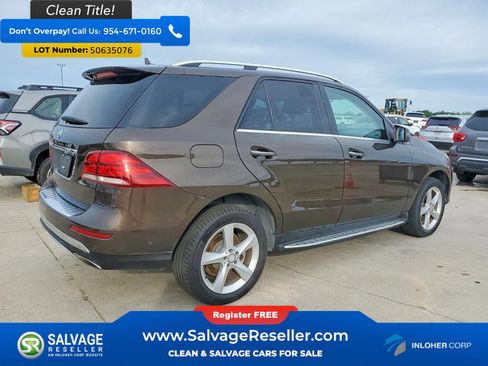 Used 2016 Mercedes-Benz GLE 350 w/ Premium Package image 4