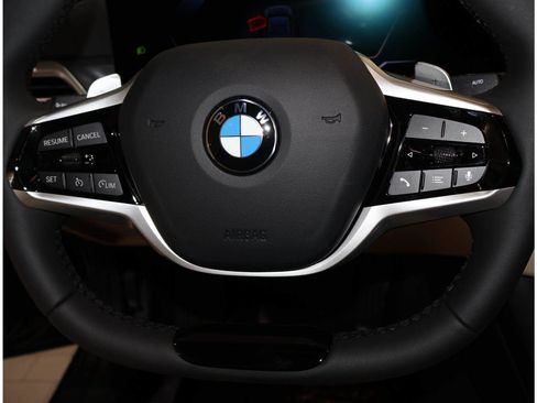 Used 2026 BMW 330i Sedan w/ Premium Package RWD image 21