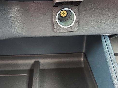 Certified 2026 Ford Maverick XL FWD image 19
