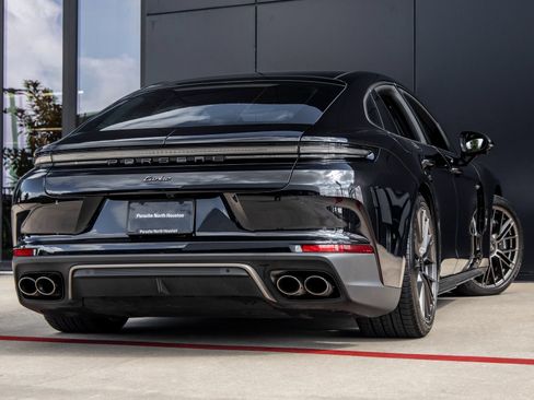 Certified 2026 Porsche Panamera Turbo AWD/4WD image 11
