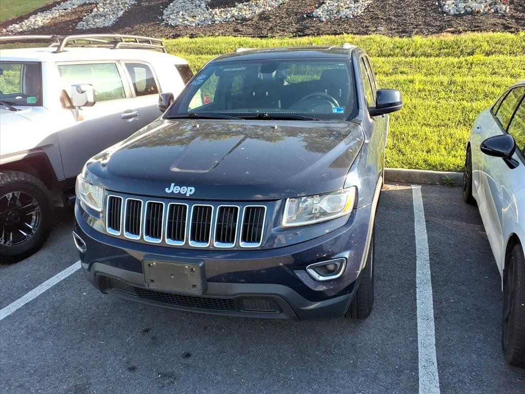 Used 2014 Jeep Grand Cherokee Laredo w/ Security & Convenience Group AWD/4WD image 6