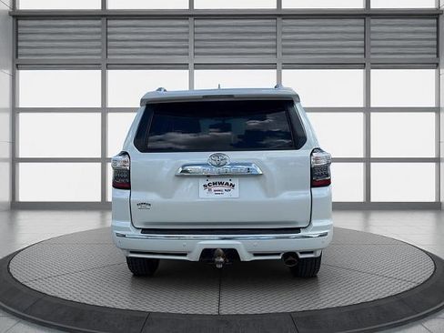 Used 2019 Toyota 4Runner Limited w/ Convenience Package AWD/4WD image 5