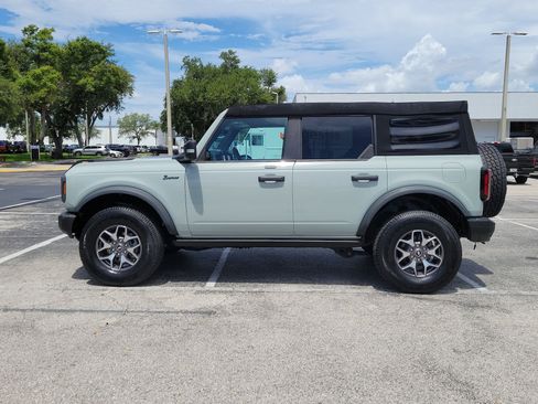 Used 2023 Ford Bronco Badlands AWD/4WD image 6