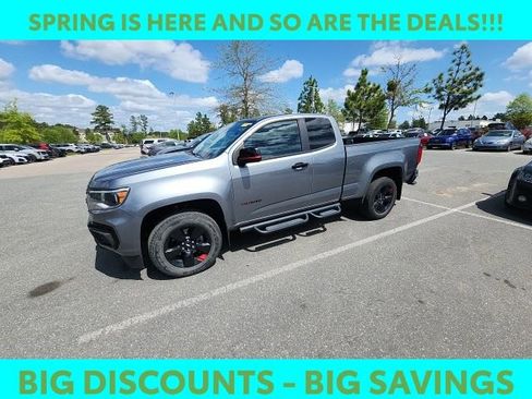 Used 2021 Chevrolet Colorado LT w/ Redline Special Edition image 6