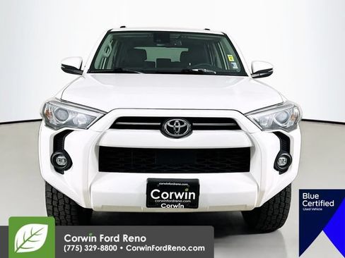 Used 2022 Toyota 4Runner SR5 Premium w/ Moonroof Package AWD/4WD image 2