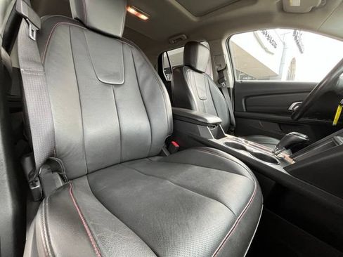 Used 2017 GMC Terrain SLT w/ Open Road Package AWD/4WD image 33