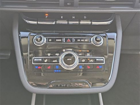 Certified 2021 Lincoln Corsair Reserve w/ Equipment Group 201A image 19