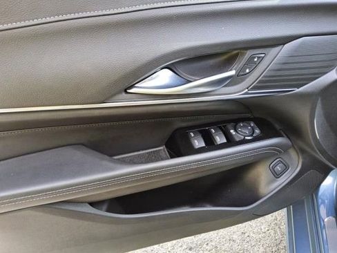 Used 2023 Cadillac CT4 Luxury image 7