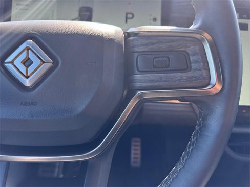 Used 2023 Rivian R1S Adventure image 15