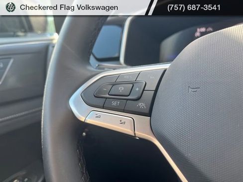 New 2026 Volkswagen Taos SE image 36