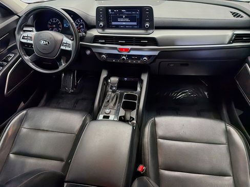 Used 2021 Kia Telluride LX FWD image 12