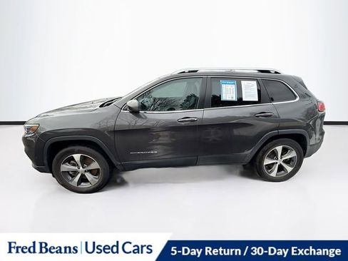 Used 2021 Jeep Cherokee Limited image 4