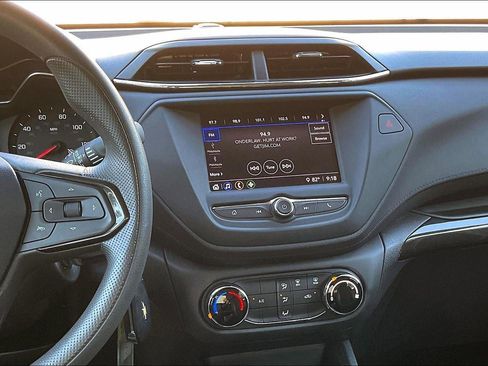 Used 2021 Chevrolet TrailBlazer LS image 5