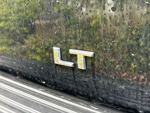 Used 2025 Chevrolet Tahoe LT AWD/4WD image 6