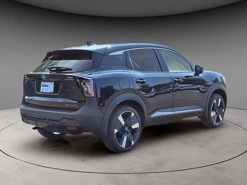 New 2025 Nissan Kicks SR w/ SR Premium Package AWD/4WD image 8