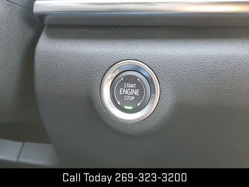 New 2025 GMC Terrain Elevation image 16