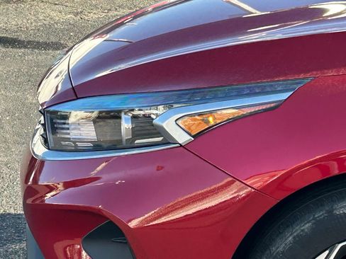 Used 2024 Kia Forte LXS w/ LXS Technology Package image 11