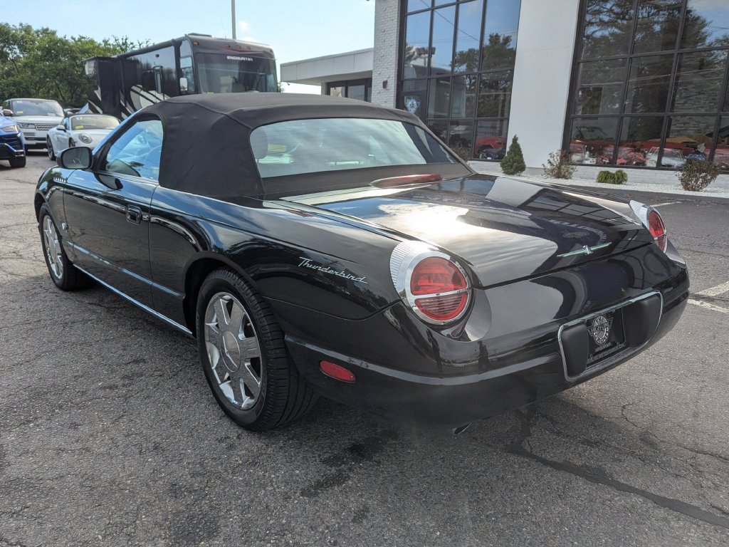Used 2002 Ford Thunderbird RWD image 10
