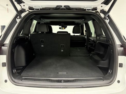 Used 2023 Jeep Grand Cherokee Altitude image 27