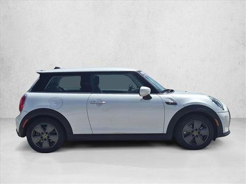 Used 2024 MINI Cooper SE FWD image 4